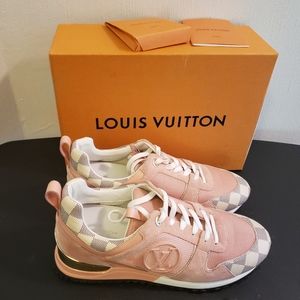 Louis Vuitton Sneakers